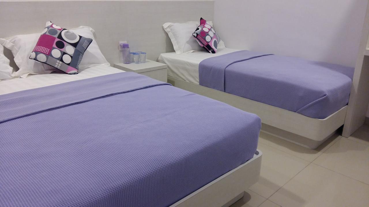 Lavender Riverside Hotel Malacca Екстериор снимка