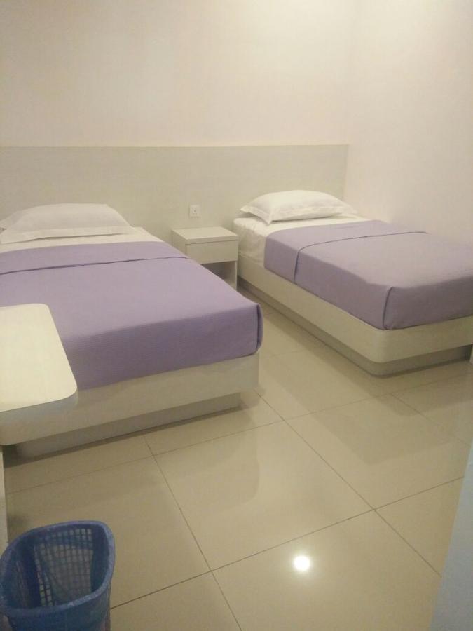 Lavender Riverside Hotel Malacca Екстериор снимка