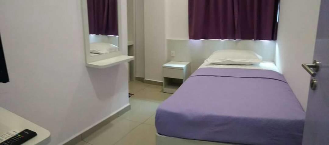 Lavender Riverside Hotel Malacca Екстериор снимка